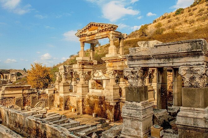 2 Day Ephesus And Pamukkale Tour from Istanbul with Flights - The long road to Pamukkale