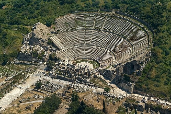 2 Day Ephesus And Pamukkale Tour from Istanbul with Flights - Kuşadası overnight: a useful change of pace