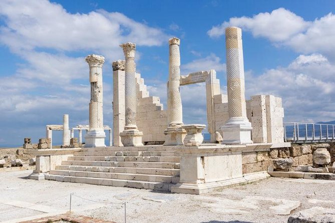2 Days Ephesus and Pamukkale Tour from Istanbul - Staying overnight in Kusadasi
