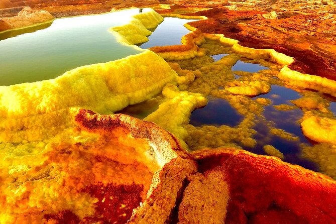 2 Nights and 3 Days of Lava and Hot Spring Tour in Danakil - Day 3: Salt workers, Dallol, and Lake Asale