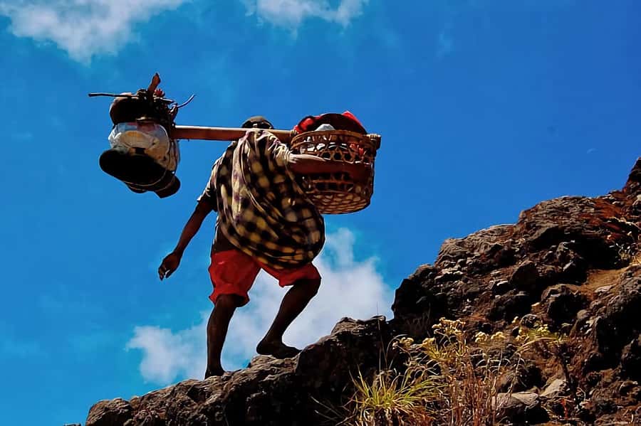 3d/2n trekking mount rinjani summit lake & hot springs - Key points to know before you book