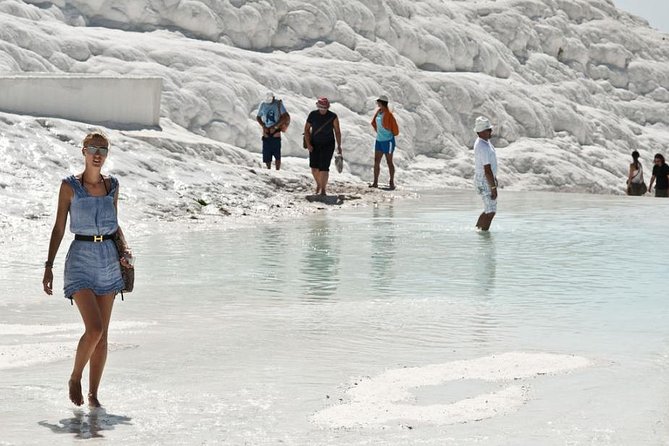 4 Day Turkey Tour: Cappadocia, Ephesus, Pamukkale by Plane - Day two: Pamukkale terraces and the ruins of Hierapolis