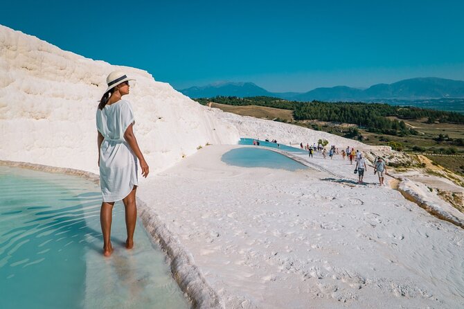 4-Days Cappadocia, Pamukkale and Ephesus Tour from Istanbul - Day 2: churches, pottery, and Cappadocia’s fairy chimneys