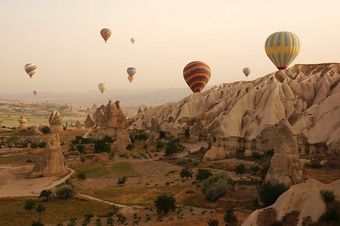 4 Days Turkey Tour Cappadocia, Ephesus, Pamukkale Tour - The move south to Pamukkale and Kuşadası