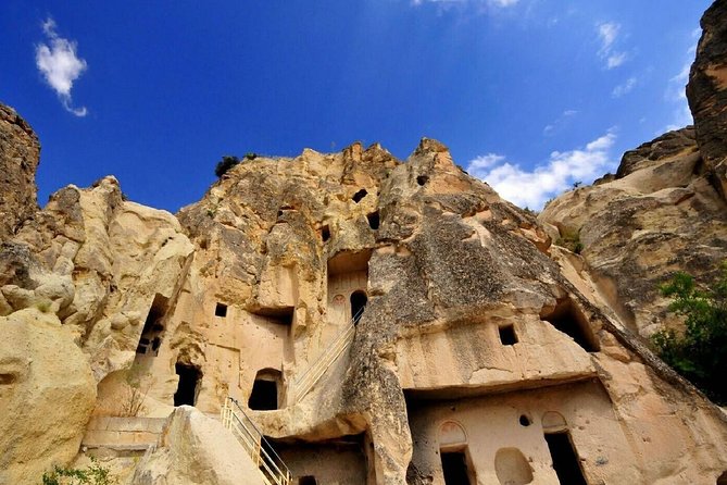 5 Days Cappadocia Ephesus Pamukkale Tour from Istanbul by Plane - Day 3: From Kayseri to Kusadasi by air