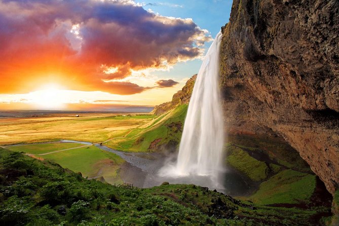 6 Day Iceland With Reykjavik Blue Lagoon Golden Circle South Glacier Lagoon..... - Airport departure and practical planning