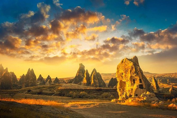 8 Days Best Of Turkey Packages tour:Istanbul Cappadocia Ephesus Pamukkale - Cappadocia trades ruins for unusual rock country