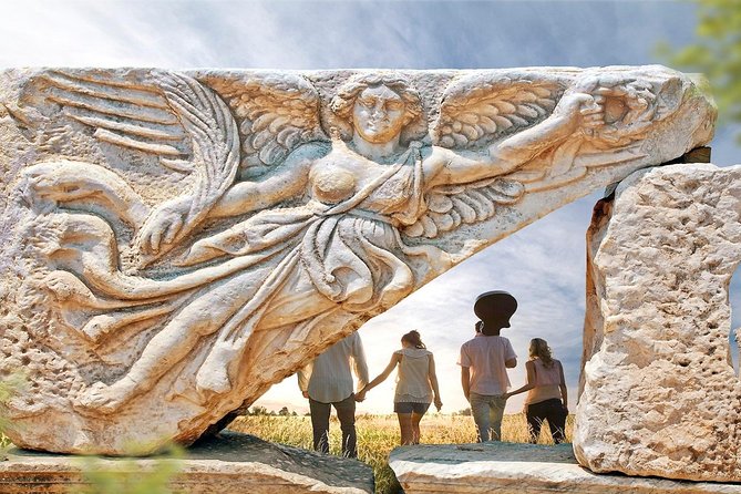 8 Days Best Of Turkey Packages tour:Istanbul Cappadocia Ephesus Pamukkale - Fairy chimneys and Uchisar Castle provide the best views