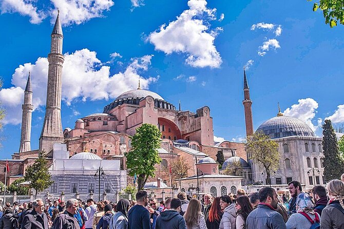 9 Days Turkey Package İstanbul Cappadocia Pamukkale Ephesus - Pamukkale and Hierapolis make a dramatic pair