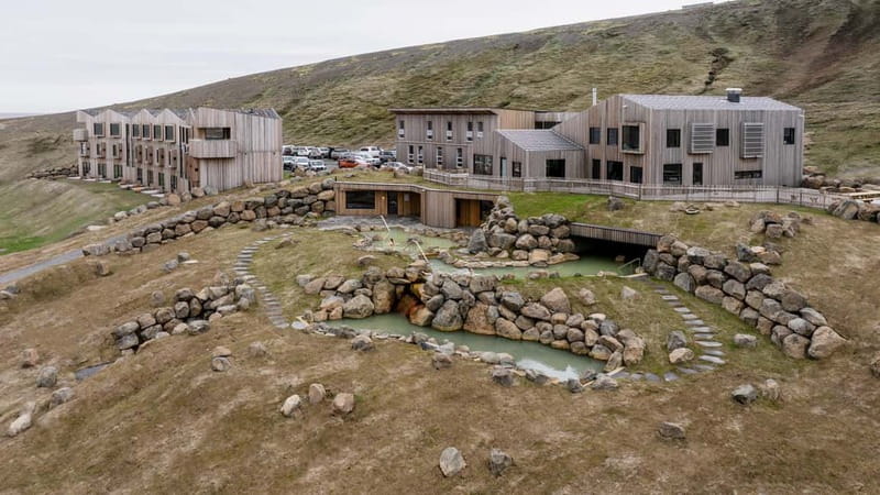 A day in Kerlingarfjöll: Highlands and hot springs - Returning through Geysir
