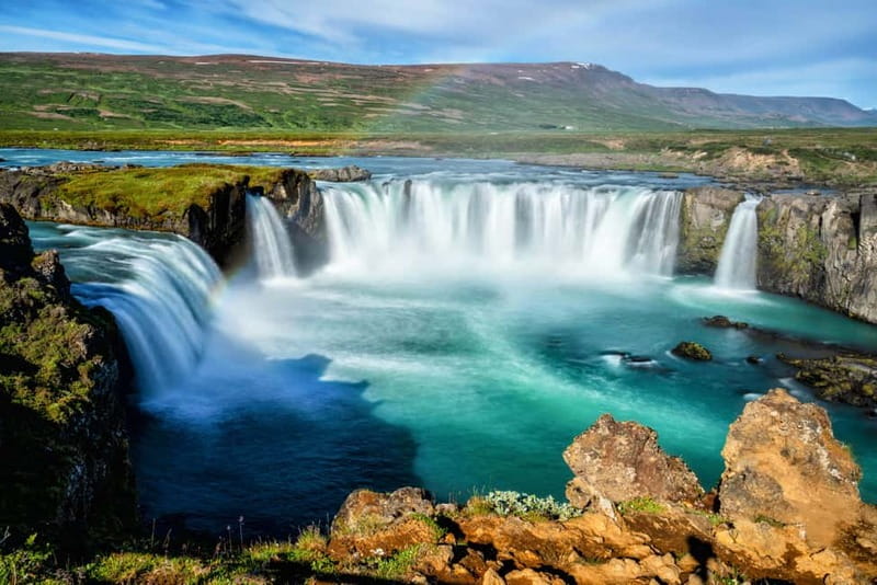 Akureyri Port: Myvatn Nature Baths & Godafoss Waterfall Tour - Two hours at Mývatn Nature Baths