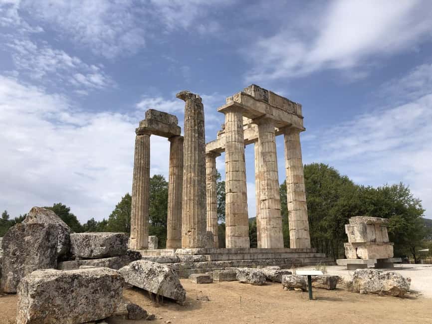 Ancient Corinth, acrocorinth castle and Thermal Spa Day - The white van and small group make a difference