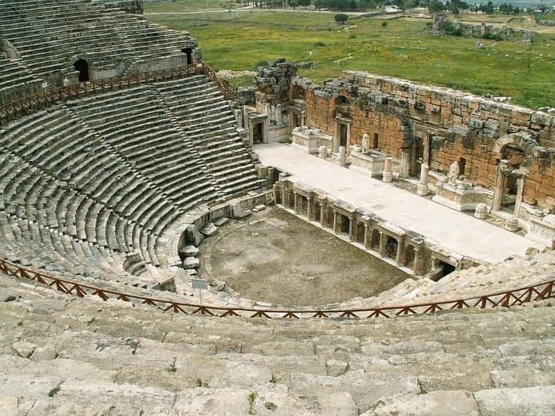 Antalya Pamukkale Hierapolis Daily Tour with Lunch - Entering Hierapolis and walking Colonnade Street