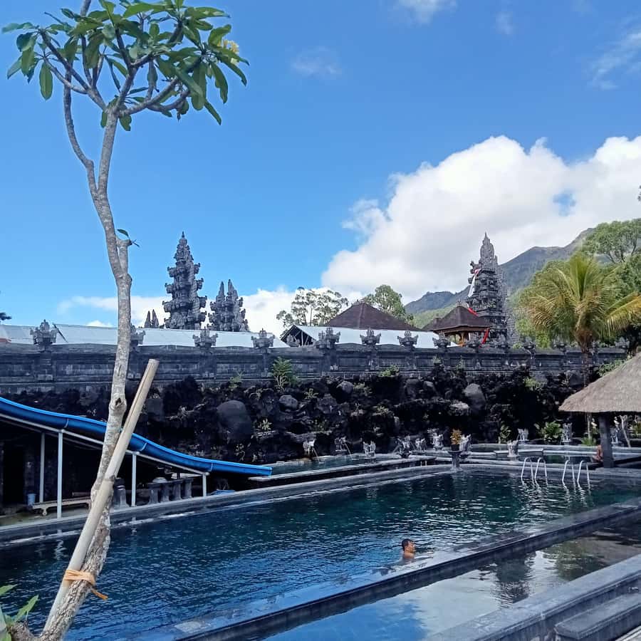 Bali: Batur Natural Hot Spring Entrance Ticket - The best timing for a quieter soak