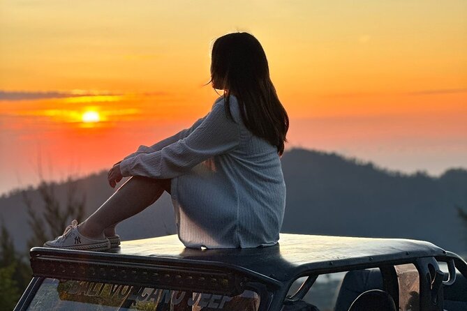 Bali: Mount Batur Jeep Sunrise & Hot Springs - All Inclusive - Sunrise above Mount Batur