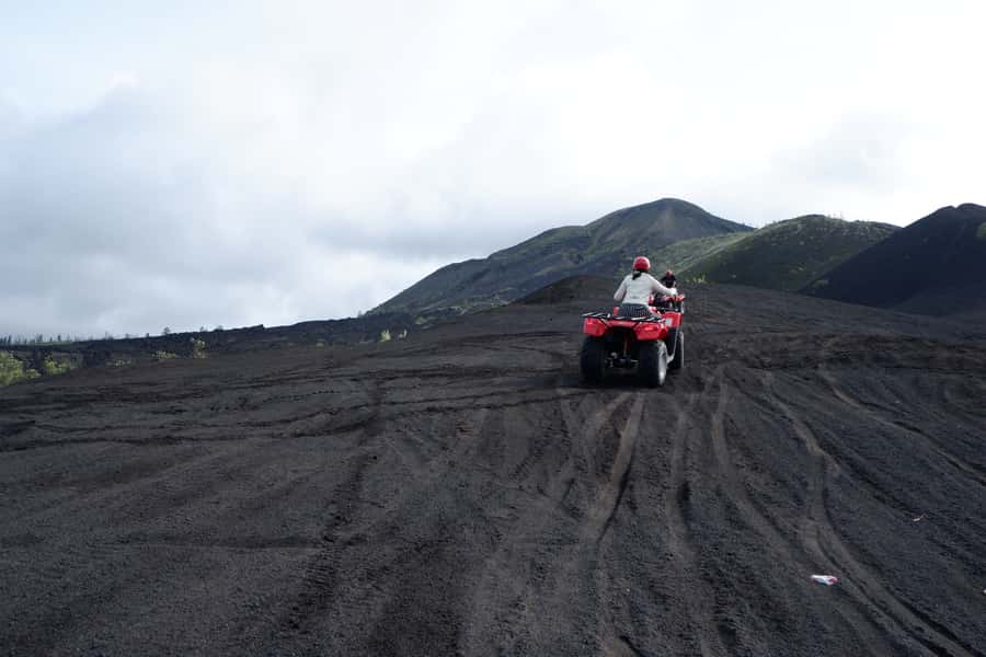 Bali: Mount Batur Quad Bike Tour and Natural Hot Springs - Lunch with a view, then coffee tasting
