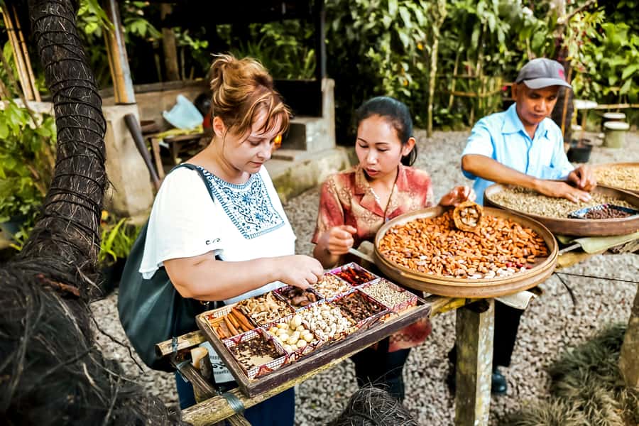 Bali: Mount Batur Sunrise Guided Hike and Natural Hot Spring - Practical advice for a smoother day
