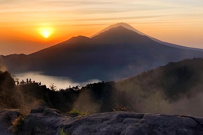 Bali Mount Batur Sunrise Hike and Natural Hot Spring - Descending to Toya Bungkah Village by 9 AM
