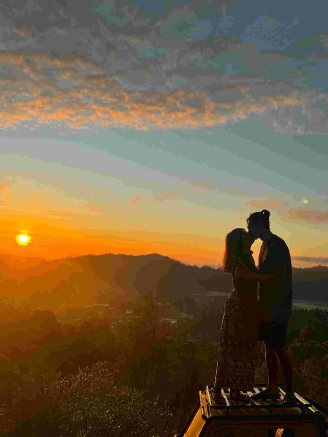 Bali : Private Sunrise Jeep Tour and Hot Spring All Include - Soaking beside the lake and mountains
