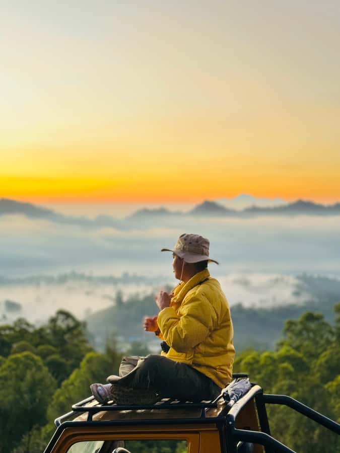 Bali : Private Sunrise Jeep Tour and Hot Spring All Include - Who should book this Mount Batur outing