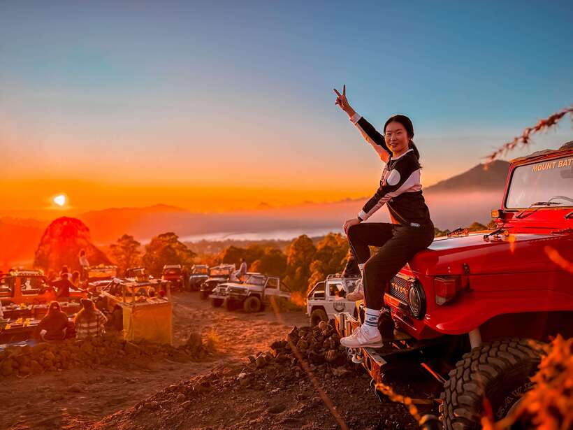 Bali: Shared Mount Batur Jeep Sunrise with Hot Springs - Coffee and tea after sunrise