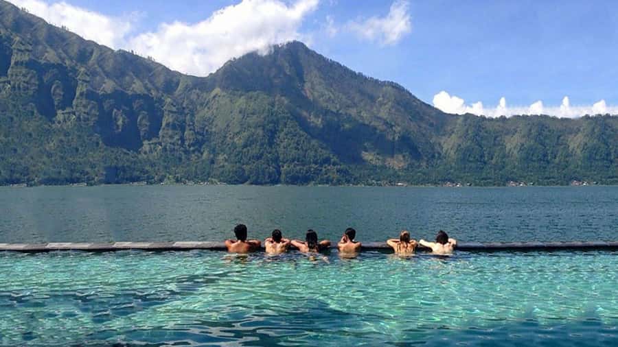 Bali: Shared Mount Batur Sunrise Jeep Tour with Hot Springs - Reaching the sunrise point by 4WD jeep