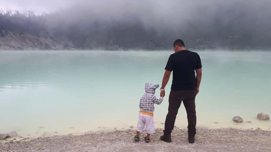 Bandung: Volcano Crater, Onsen Hot Springs, Mud Bath & Tea - Tea fields and West Java’s tea culture