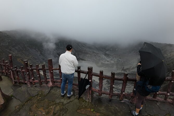 Bandung Volcano Sightseeing and Hot Spring Private Tour - White Crater: blue water and sulfur air