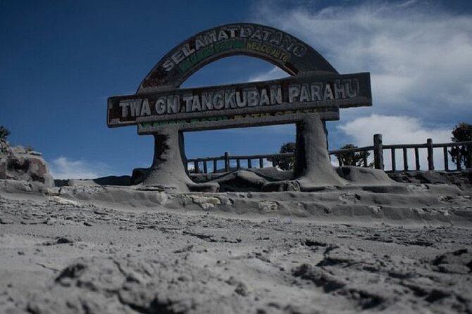 Bandung Volcano Sightseeing and Hot Spring Private Tour - Sari Ater: two hours in natural hot spring water