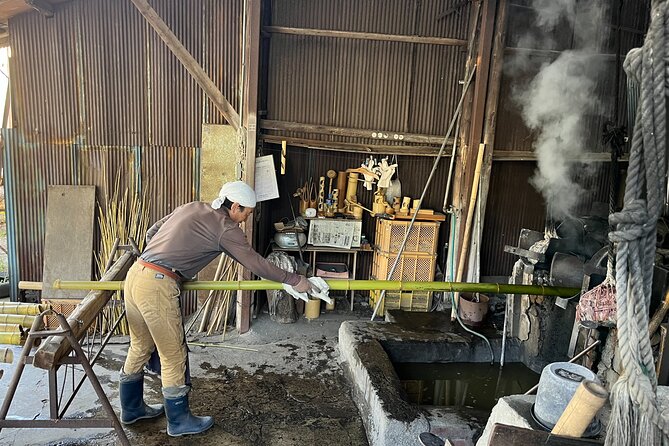 Become a local! A Walking Tour of Arts, Crafts&Onsen Culture - Seeing bamboo skill at Nagai Bamboo Factory