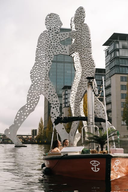 Berlin: Self-drive hot tub boat experience - What this Berlin boat ride is really like