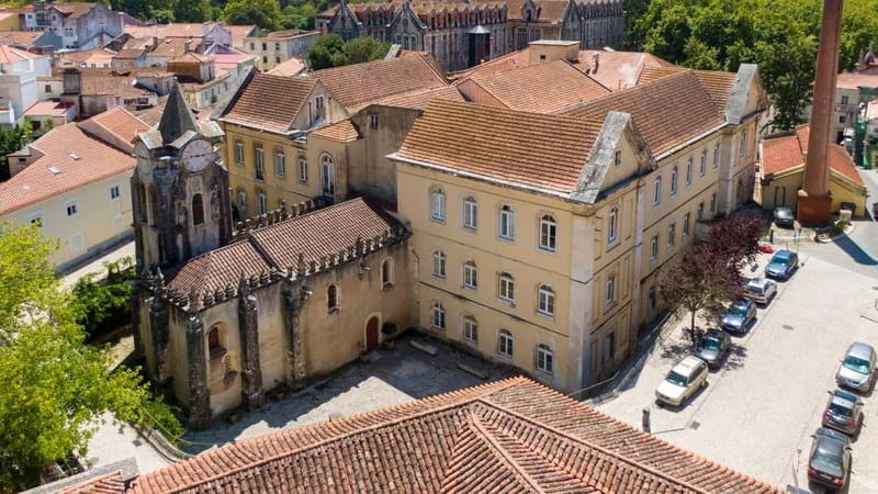 Best of Caldas da Rainha: Private Walking Tour with a Local - The guides and the value of a local point of view
