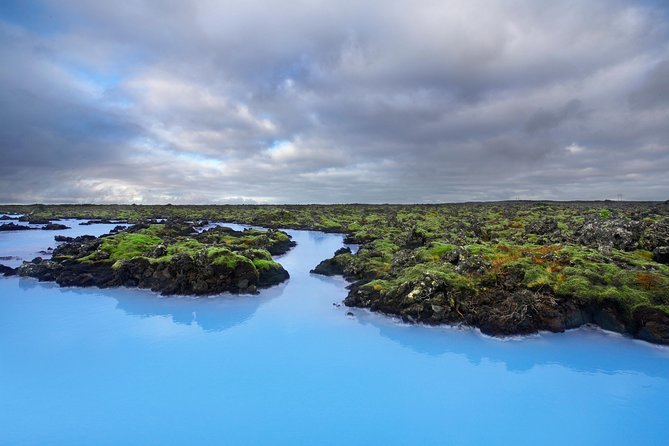 Blue Lagoon Return Bus Transfer from Reykjavik - What the Blue Lagoon experience includes, and what it does not