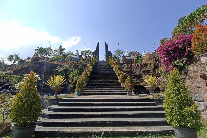 Brahmavihara Arama Banjar Hot Spring Ulundanu Bratan Private Tour - Why this North Bali route works