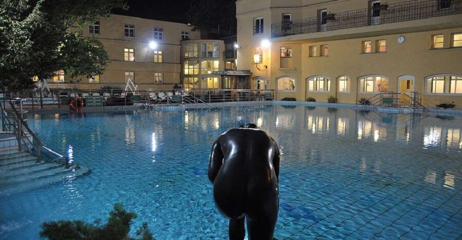 Budapest: Lukács Thermal Bath Full-Day Spa Ticket - What is included in the $29 price