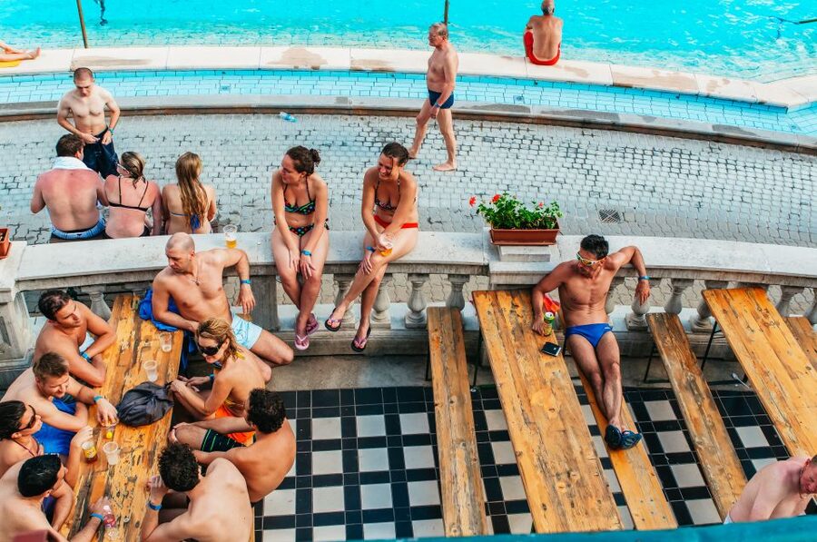 Budapest: Széchenyi Spa Day Ticket with Optional Upgrades - Why Széchenyi is one of Budapest’s classic experiences