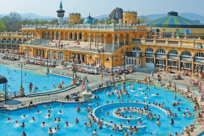 Budapest Széchenyi Thermal Spa Ticket - The private cabin is worth the extra comfort