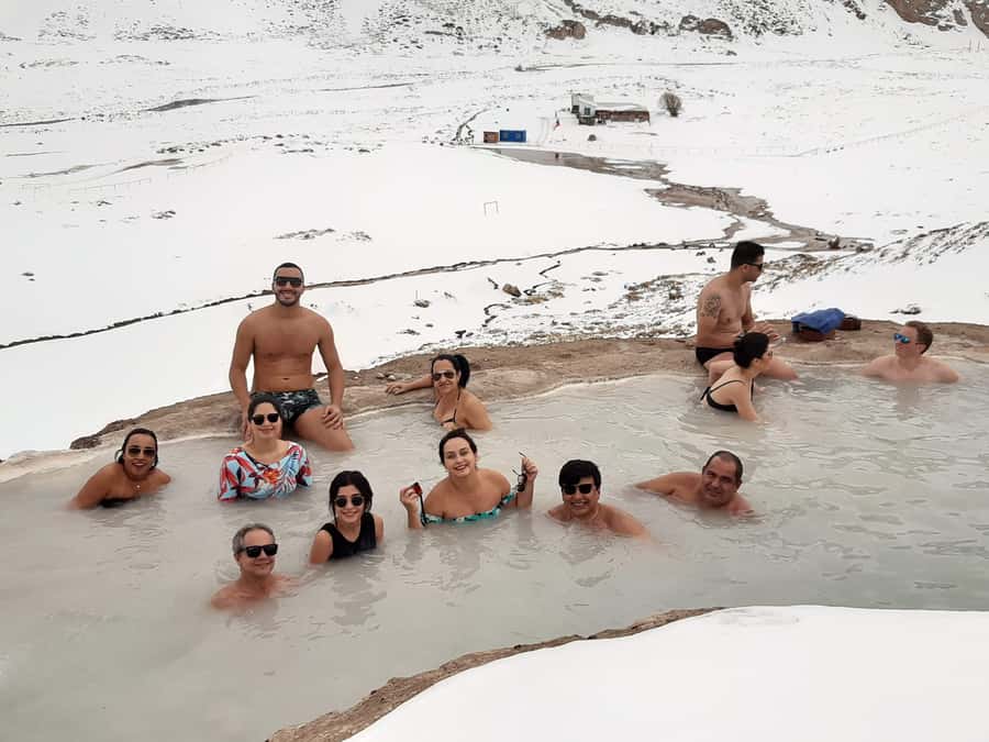 CAJON DEL MAIPO TOUR + TERMAS COLINA + EMBALSE EL YESO AND PICNIC - Soaking in the Colina thermal baths