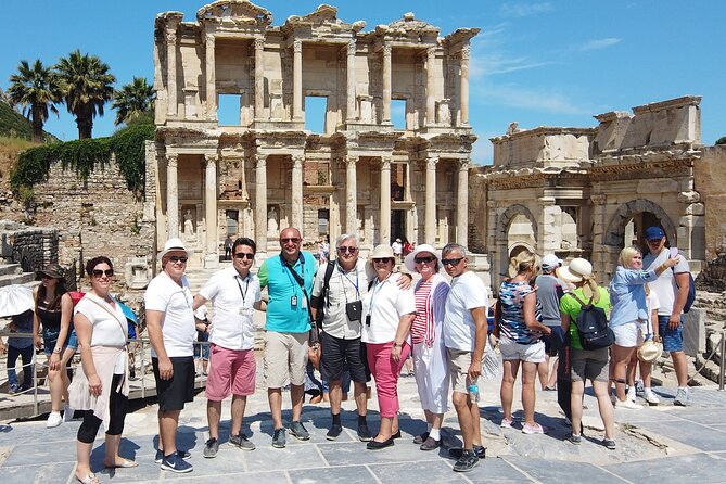 Cappadocia-Ephesus-Pamukkale 4 Days Private Tour - Day two: Göreme, frescoes, chimneys, and pottery