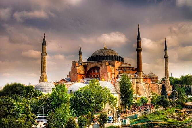 Cappadocia-Ephesus-Pamukkale 4 Days Private Tour - Moving west: the Cappadocia to Izmir flight