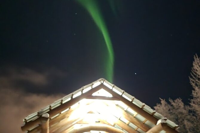 Chena Hot Springs plus Aurora Chase Tour - A hot spring afternoon followed by a night chase
