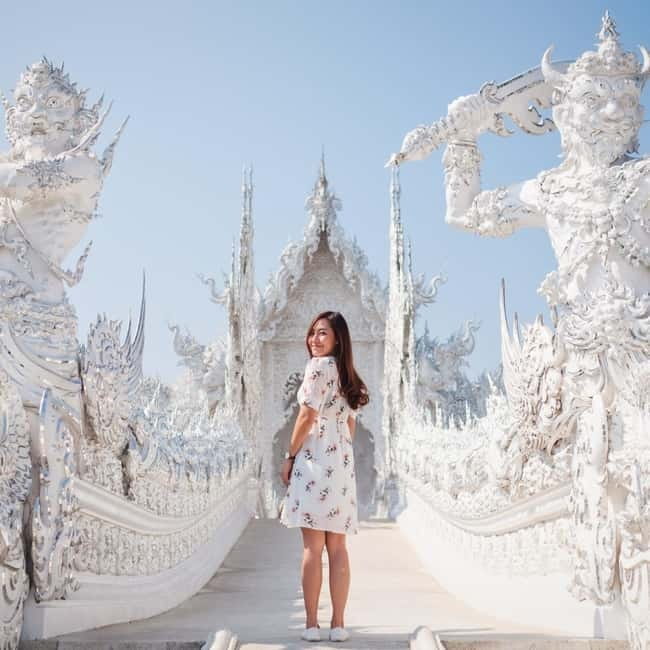 Chiang Mai: Chiang Rai Famous Temples & Hot Springs Day Trip - Baan Dam Museum and the Black Temple option