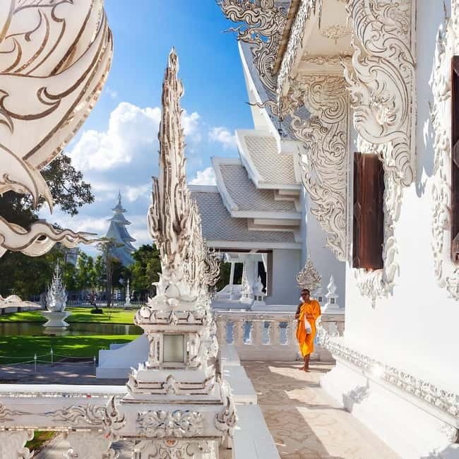 Chiang Mai: Chiang Rai Famous Temples & Hot Springs Day Trip - The van matters more than the brochure suggests