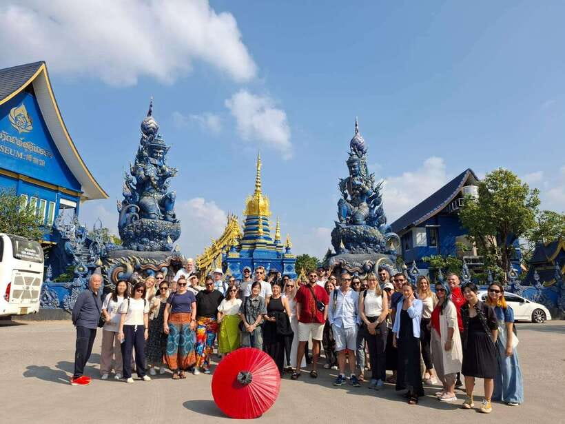 Chiang Mai: Chiang Rai Temples, Karen Tribe and Hot Springs - Food, money, clothing, and comfort