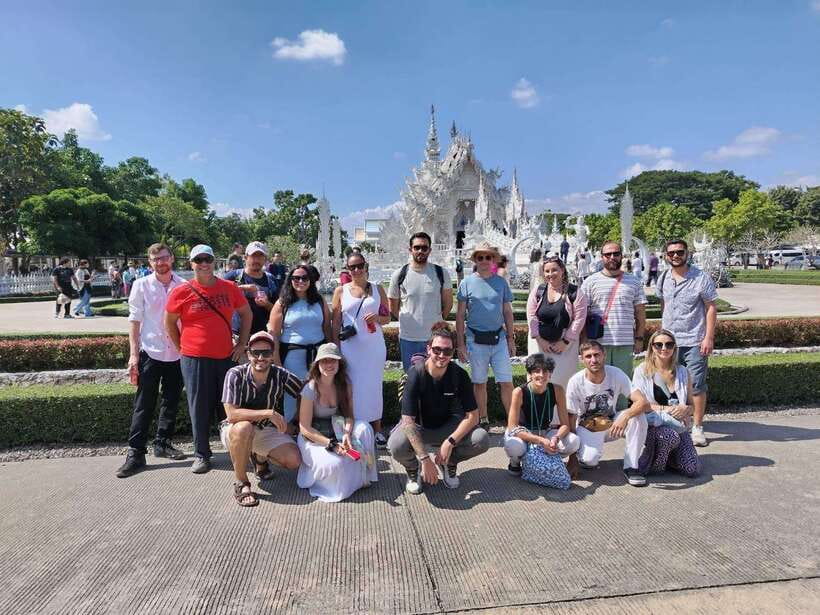 Chiang Mai: Chiang Rai Temples, Karen Tribe and Hot Springs - The Karen long-neck village and the question of ethical tourism