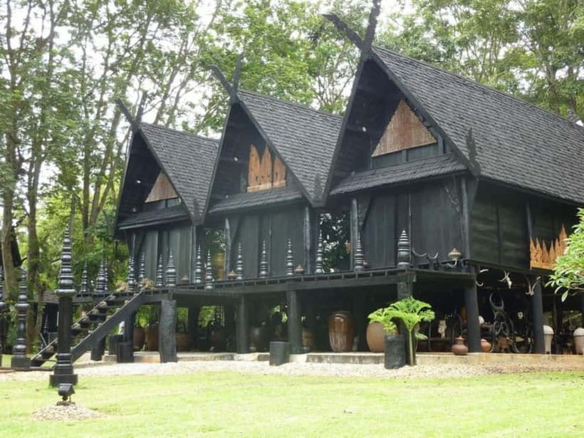 Chiang Mai to Chiang Rai: 3 Temples & Hot Springs & Pickup - Why Chiang Rai’s temples are worth the long road