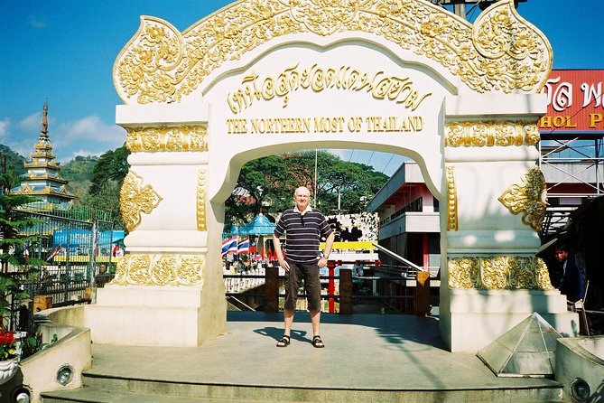 Chiang Rai in a Day: Hot Spring,White Temple,Golden Triangle,Yao&Akha Hilltribe - The return to Chiang Mai tests your stamina
