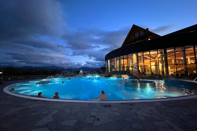 Chocholow Thermal Baths Evening Experience from Kraków - Changing rooms and finding your way around