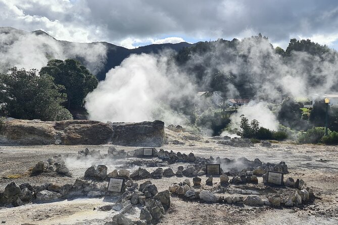Couples PRIVATE Hybrid 4X4 Tour - Furnas (Inc Hot Springs and 3 Course Lunch) - Lagoa das Furnas and the chapel by the water
