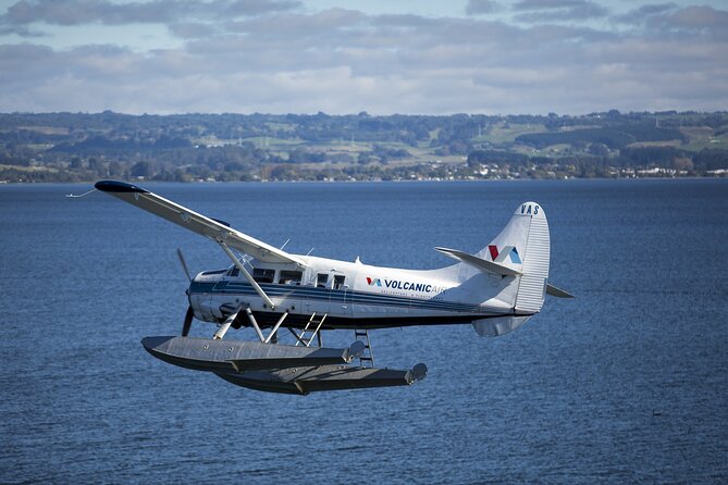 Crater Lakes Scenic Flight with Natural Hot Pool Bathing by Floatplane - Ninety minutes at the Lake Rotoiti hot pools